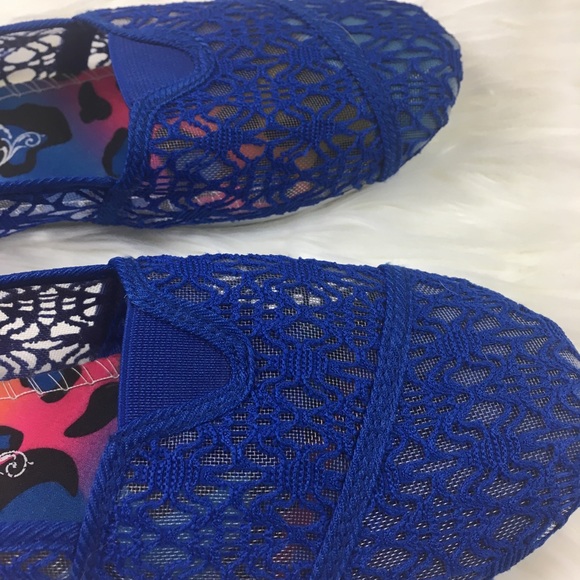 Sole Mates Blue Canvas Slip On Flats Size 6/7 - Picture 5 of 9